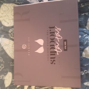 Silicone pasties support bra